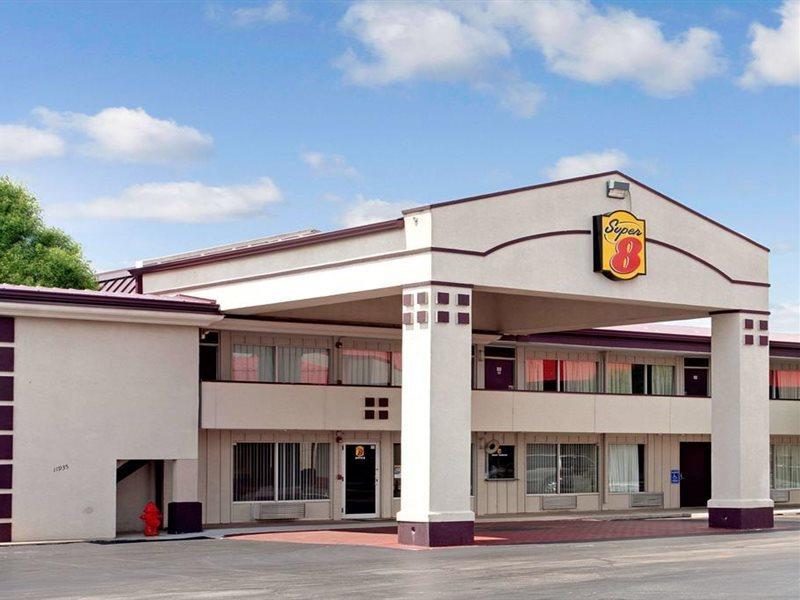 Hotel Super 8 By Wyndham Oklahoma/Frontier City à Edmond Extérieur photo